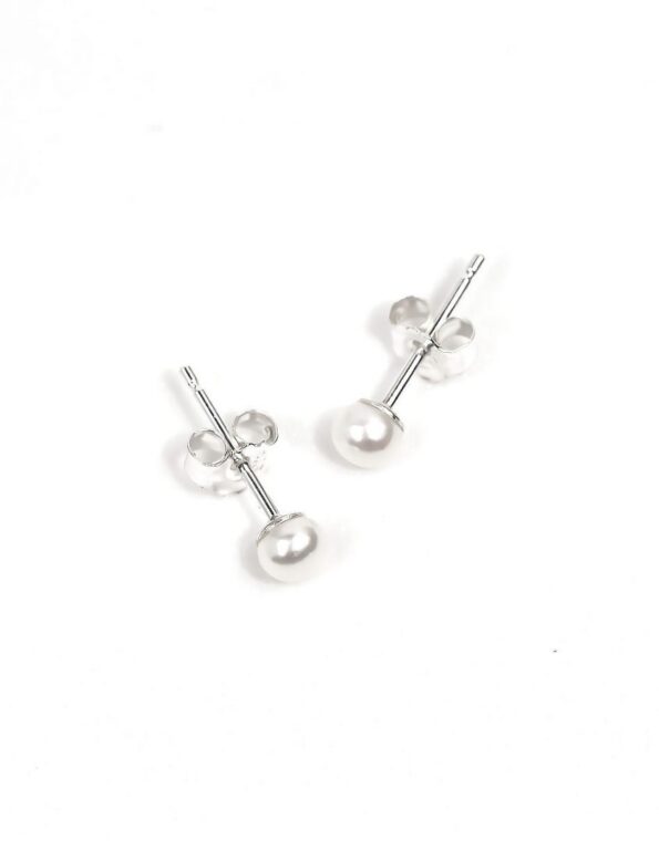 Small Pearl Stud Earrings
