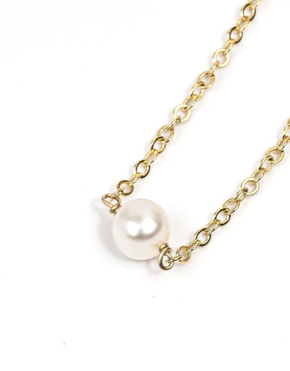 Dainty Gold Pearl Bracelet