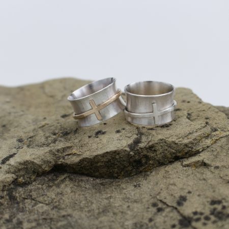 At the Cross Chunky Spinner Ring