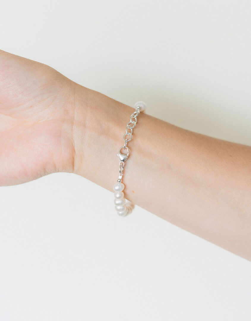 Classic Freshwater Pearl Bracelet