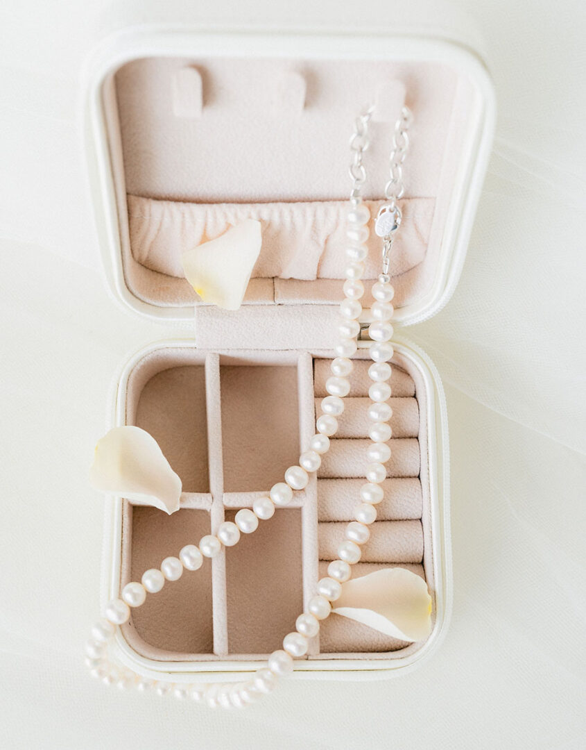 Classic Freshwater Pearl Necklace