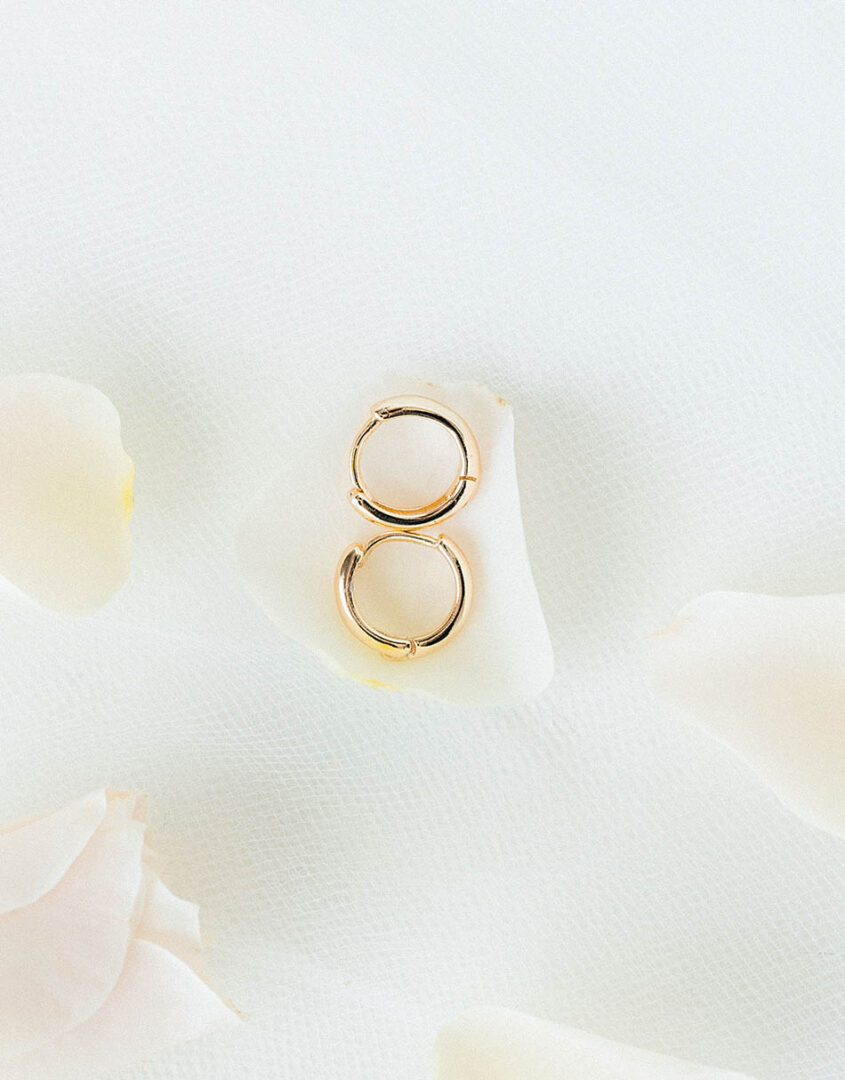 Gold Essential Hughie | Dainty Earrings