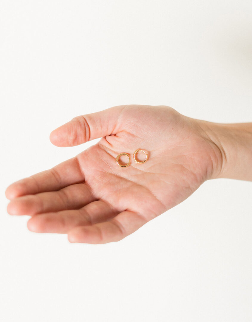 Gold Essential Hughie | Dainty Earrings