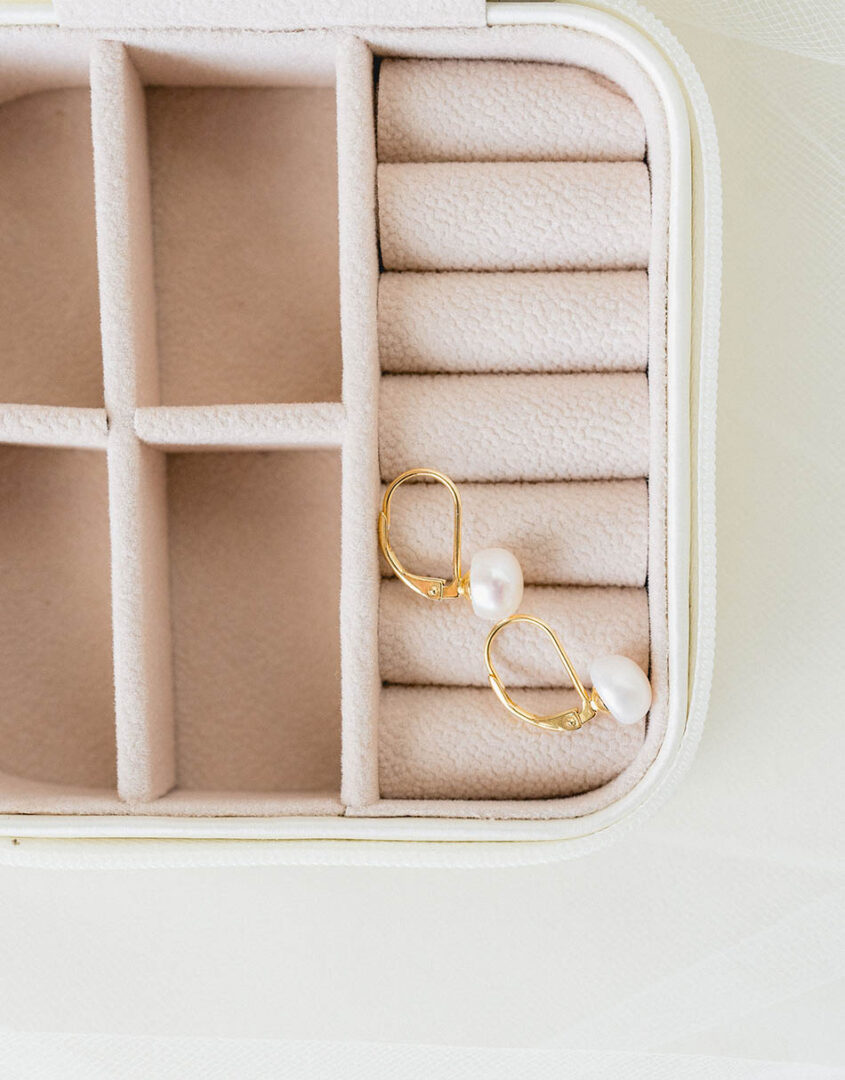 Zara Earrings | Pearl Jewelry