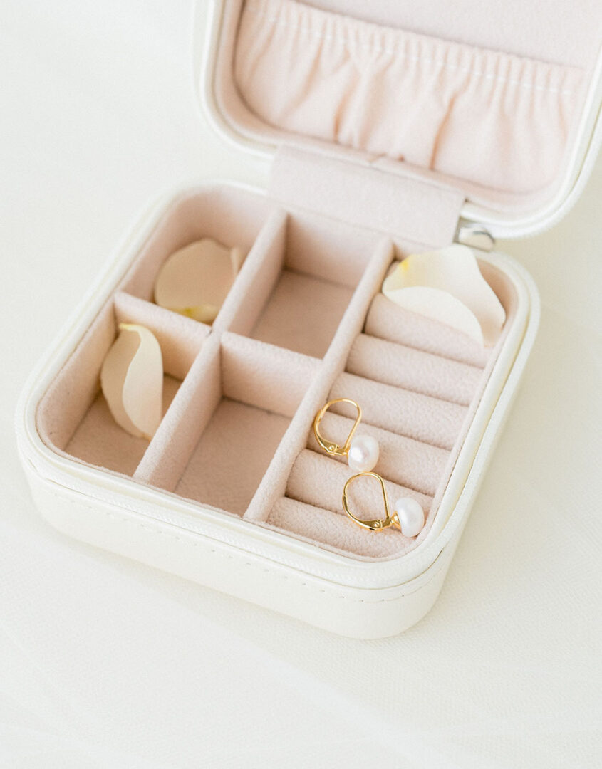 Zara Earrings | Pearl Jewelry