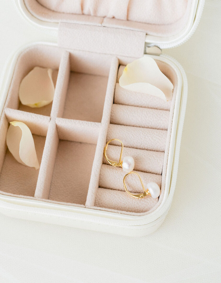 Zara Earrings | Pearl Jewelry