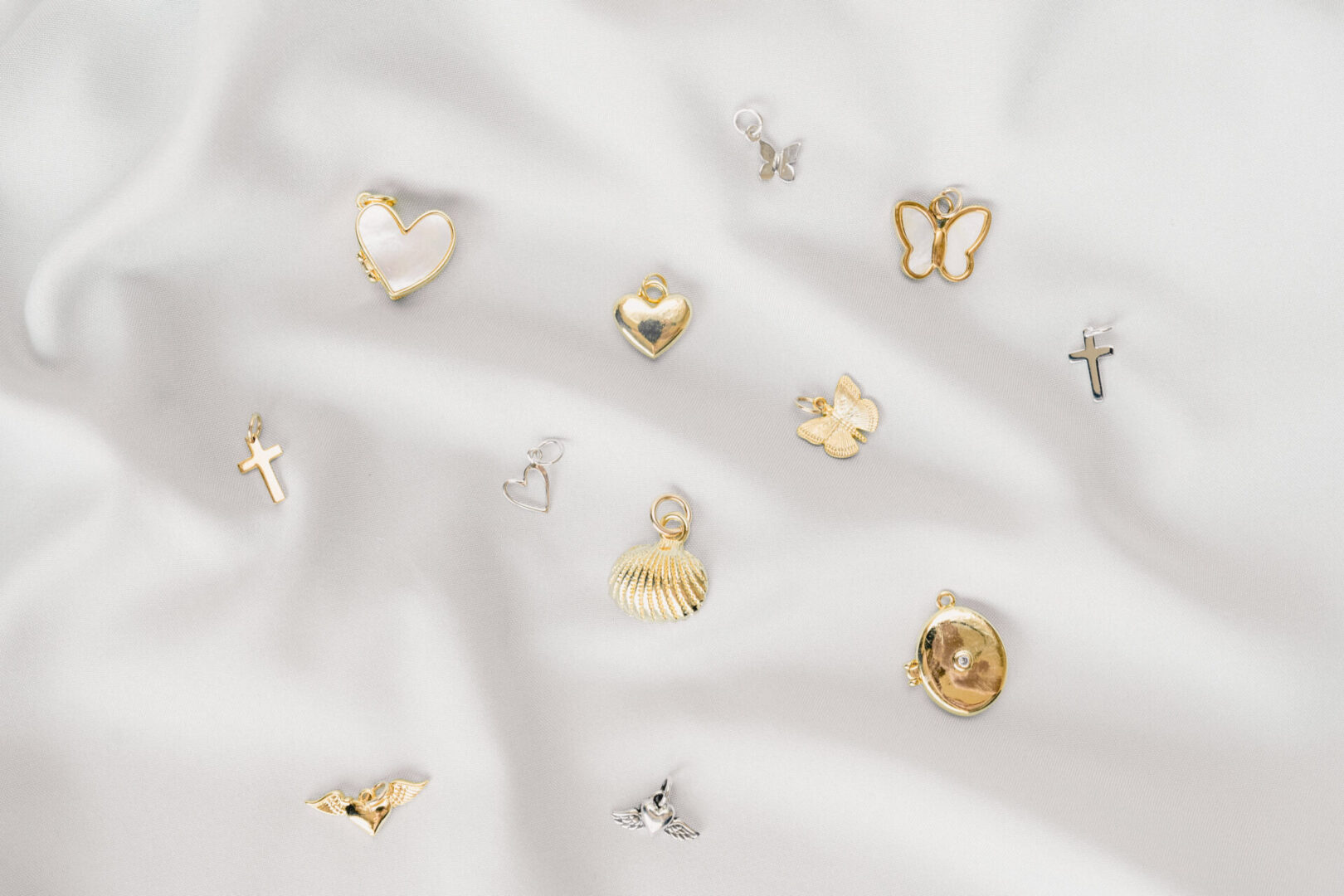 A la carte Charm For Bracelets & Necklaces | Charms For Her