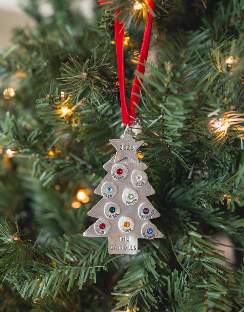 Gift Personalized Ornaments This Holiday Season