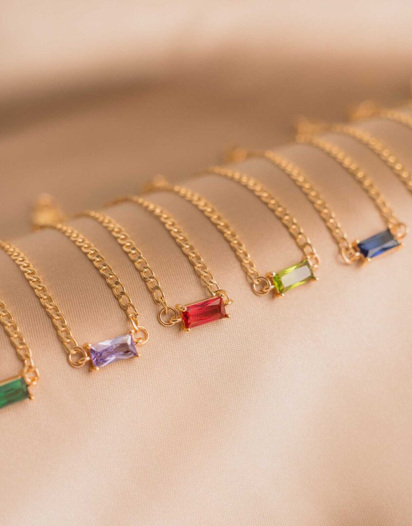 Golden Birthstone Baguette Bracelet in 12 Stones