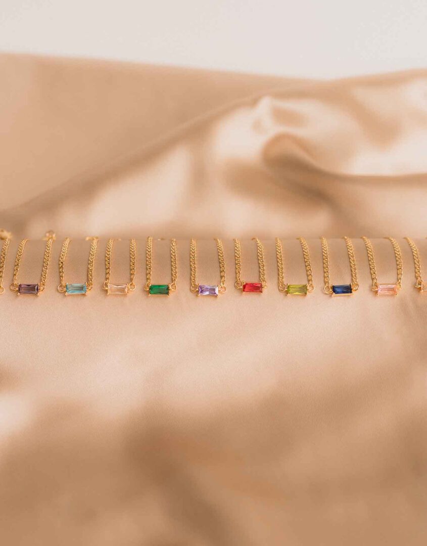 Golden Birthstone Baguette Bracelet in 12 Stones