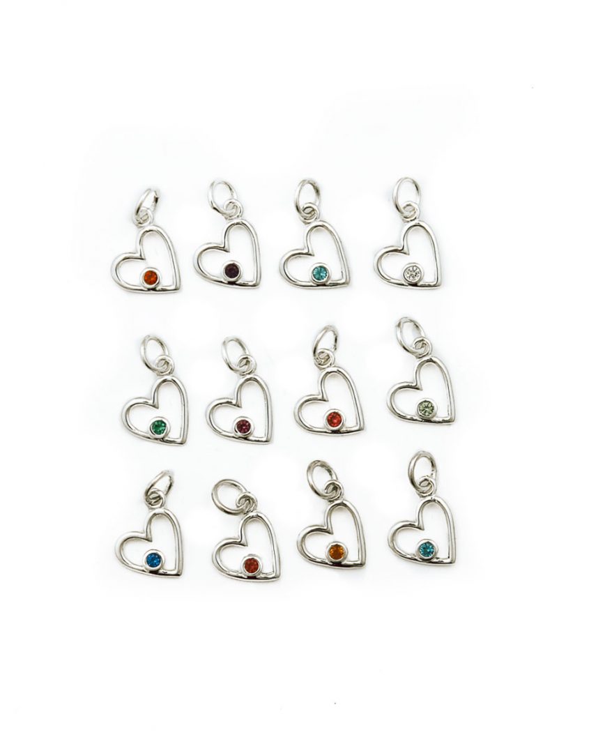 Dainty heart necklace with Swarovski birthstone crystal. Perfect gift for baptisms or your wife, sister, mom