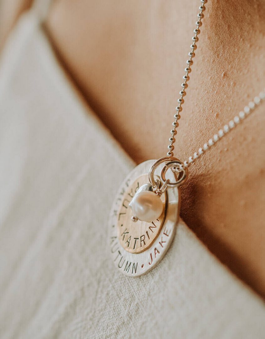 A beautiful way to wear the names of your loves. Customized with any names or dates. Personalized necklace for wife
