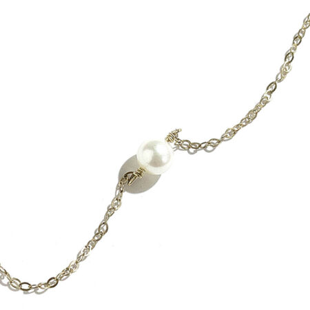 Simple yet elegant pearl necklace for mom, wife or daughter. Freshwater pearl with your choice of chain