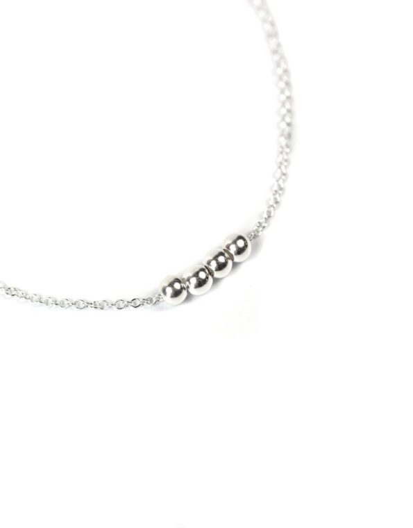 silver-beadednecklace-flatlay-2