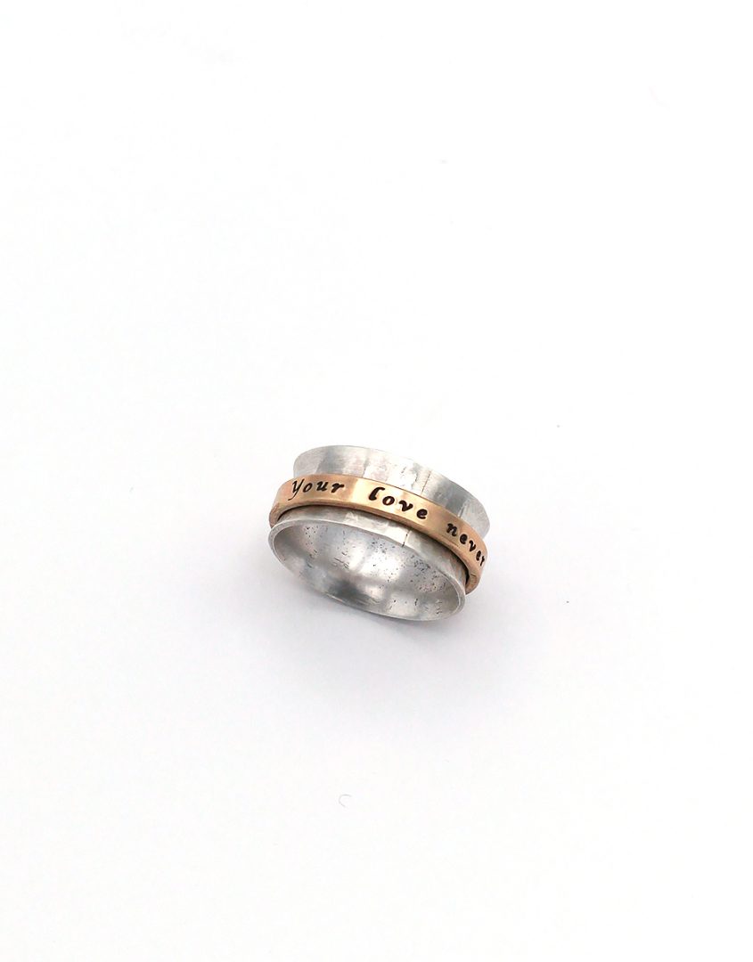 skinny-message-spinner-ring-white